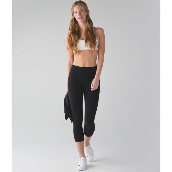 Lululemon Align Crop Legging Black Athleisure 6 - Picture 1 of 9